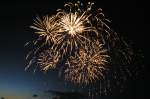 Feuerwerk ber der Ostsee am 14.7.2012 um 23 Uhr, aufgenommen am Schnberger Strand.
