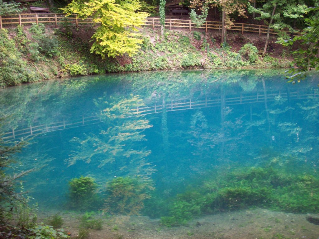 Blautopf in Blaubeuren 2010