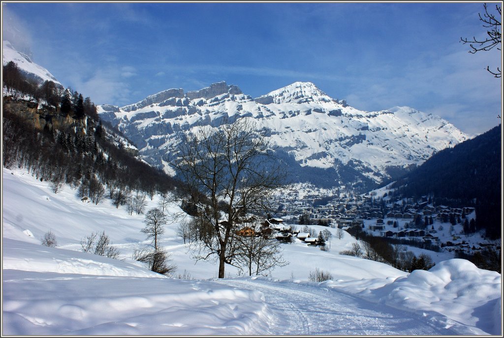 Blick vom Winterwanderweg auf Leukerbad
(07.02.2012)