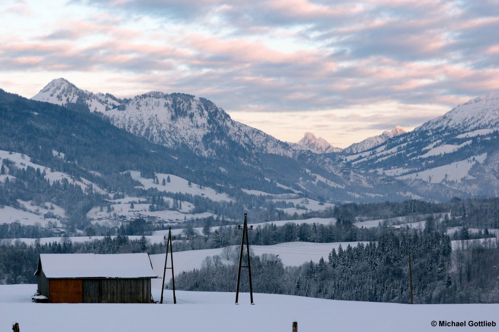 Ostrachtal zwischen Sonthofen und Bad Hindelang im Oberallgäu im ...