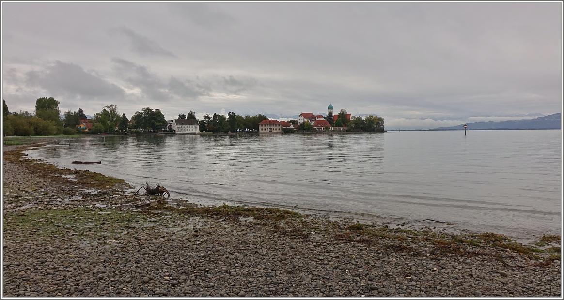 Blick auf Wasserburg
(18.09.2015)