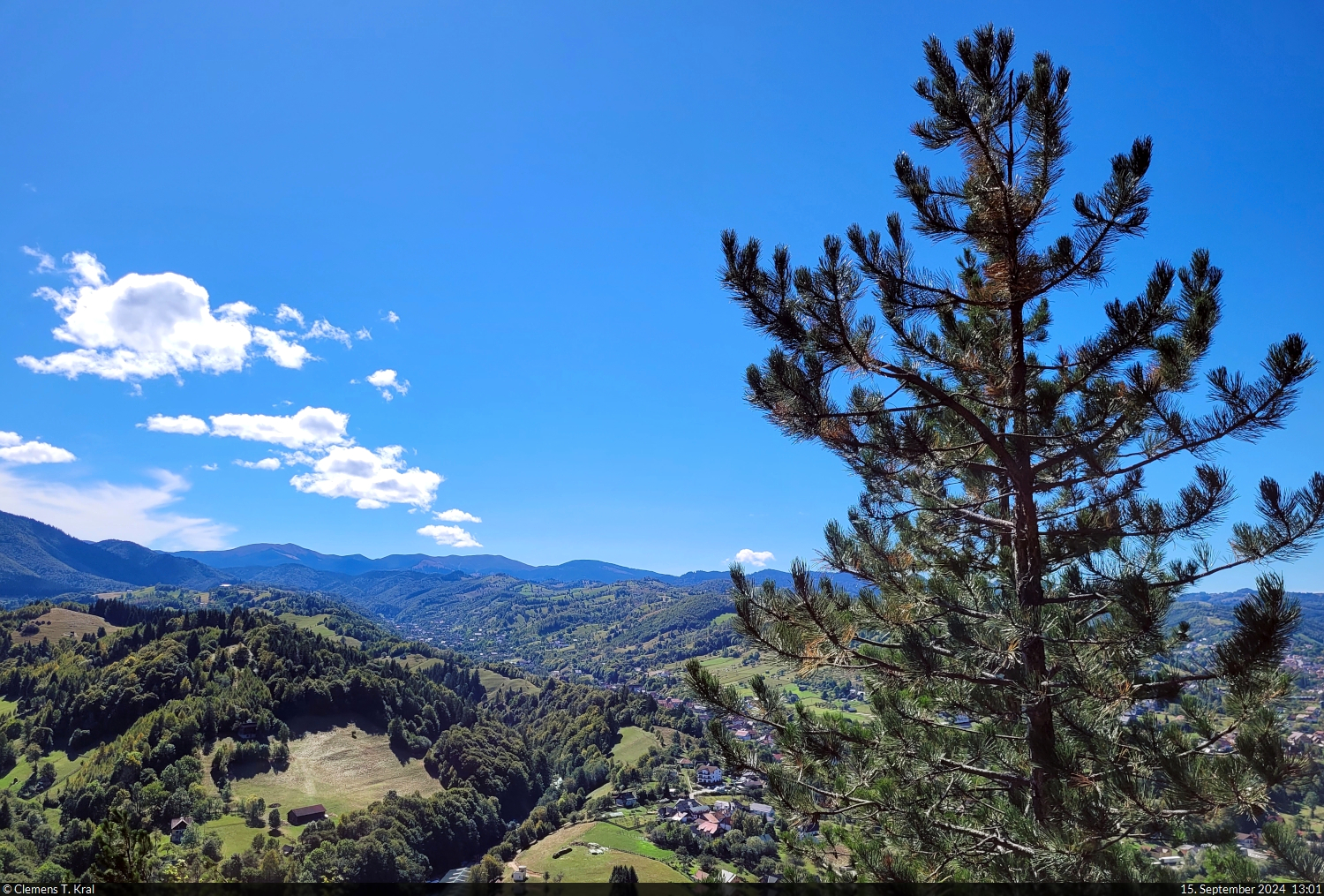 Die Umgebung von Bran (RO) im Südosten Siebenbürgens lädt zum Wandern ein. Hier grenzen auch die östlichen Ausläufer des Piatra-Craiului-Gebirges an.

🕓 15.9.2024 | 13:01 Uhr