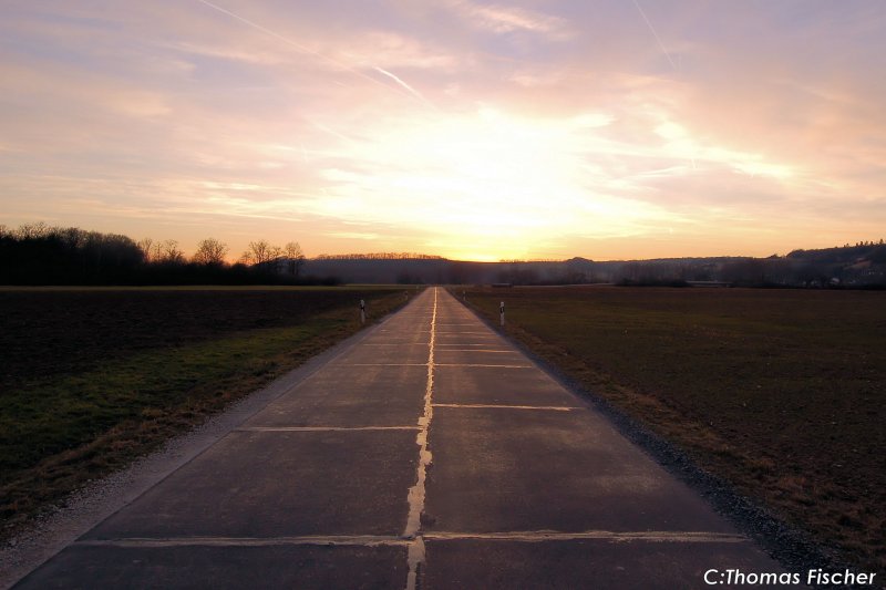    One Line  Sonnenuntergang im Obermaintal 17.02.2008