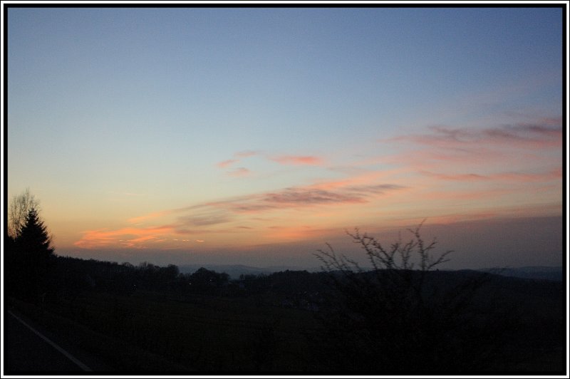 Abendstimmung im sdlichen Sauerland. (24.11.2007)