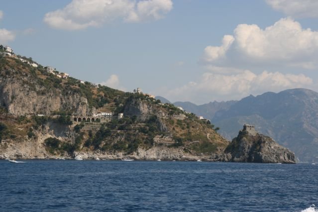 An der Amalifi-Kueste bei Amalfi.