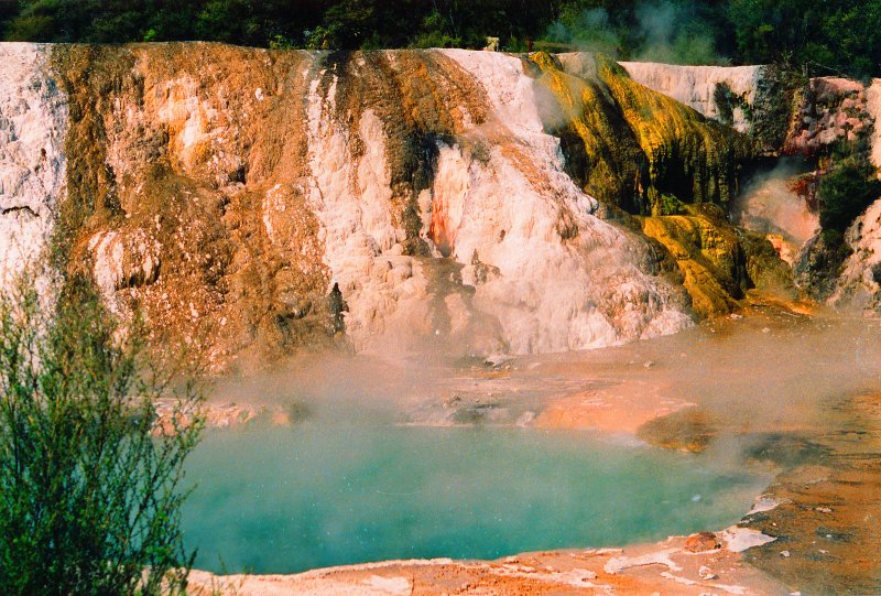 Orakei Korako Liegt In Der Taupo Volcanic Zone Auf Der Nordinsel Von Neuseeland Landschaftsfotos Eu