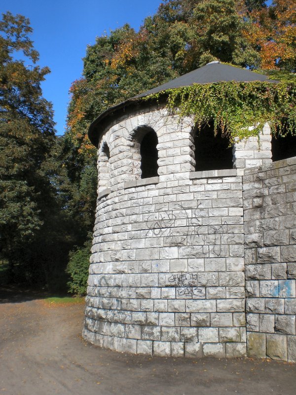 Schillerpark in Berlin-WEDDING, 2007