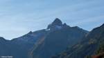 Trettachspitze oberhalb des Trettachtals, von Dietersberg aus herangeholt (Landkreis Oberallgäu, Bayern, Oktober 2013)