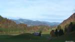 Nochmals einen Blick zurück in Richtung Oberstdorf über Dietersberg hinweg, bevor es durch das Hölltobel hinauf nach Gerstruben geht (Landkreis Oberallgäu, Bayern, Oktober 2013) - Fotos von dort bei den Städtefotos.