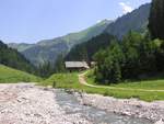 Rappenalptal hinter Einödsbach gelegen mit der Breitengehren-Alpe, zu Oberstdorf gehörend (Landkreis Oberallgäu - Juli 2006)