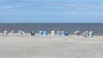 Zahlenpuzzle am Strand von Neuharlingersiel in Niedersachsen am 09.08.24.