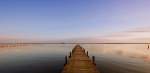 Abendlicher Steg,noch ohne Boote am Steinhuder Meer.