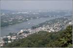 Blick vom Drachenfels Rhein abwrts auf Knigswinter und Bonn. 15.08.2008