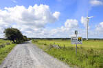 Landschaft am kleinen Grenzübergang Westre – Lydersholm auf der dänisch-deutschen Grenzroute. Der Grenzübergang ist offiziell der Landwirtschaft, Radfahrern und Wanderern vorbehalten. Aufnahme: 11. August 2024.