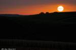 Ein Sonnenuntergang ber den Weinbergen bei Nordheim in Wrttemberg. Dieses Bild entstand am Abend des 02.08.2013