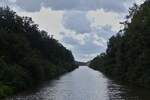 Blick ber den Zuid-Willemsvaart Kanal in  RichtungMastricht.