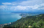 Hoch über dem Bodensee: Fahrt mit der Pfänderbahn bei Bregenz (AT), die u.