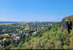 Blick von den Tyssaer Wänden (Tiské stěny) auf die namensgebende Gemeinde Tisá (CZ) und die westlichen Ausläufer der Böhmischen Schweiz, denen sich das Erzgebirge anschließt.

🕓 20.8.2024 | 12:42 Uhr